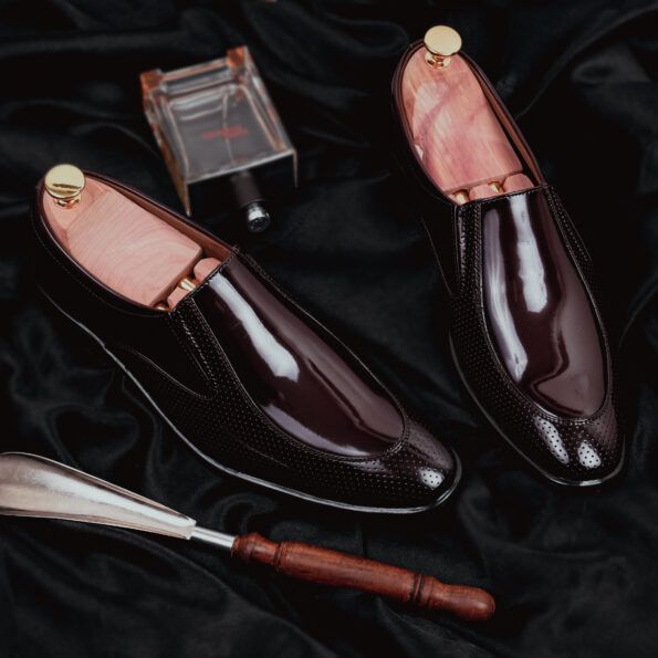 Men Pointed-Toe Slip-On Formal Shoes